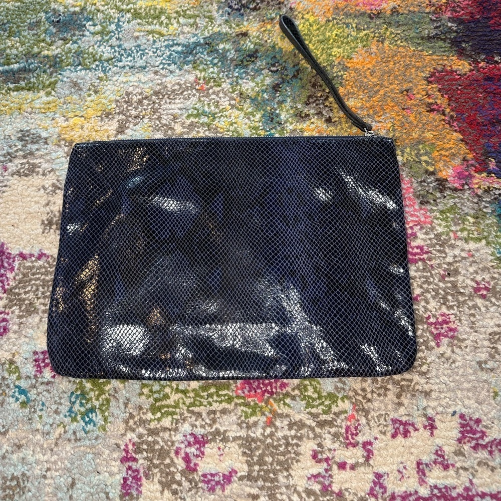 NWT Banana Republic Faux Leather Snakeskin Print Tablet Case - Picture 1 of 9